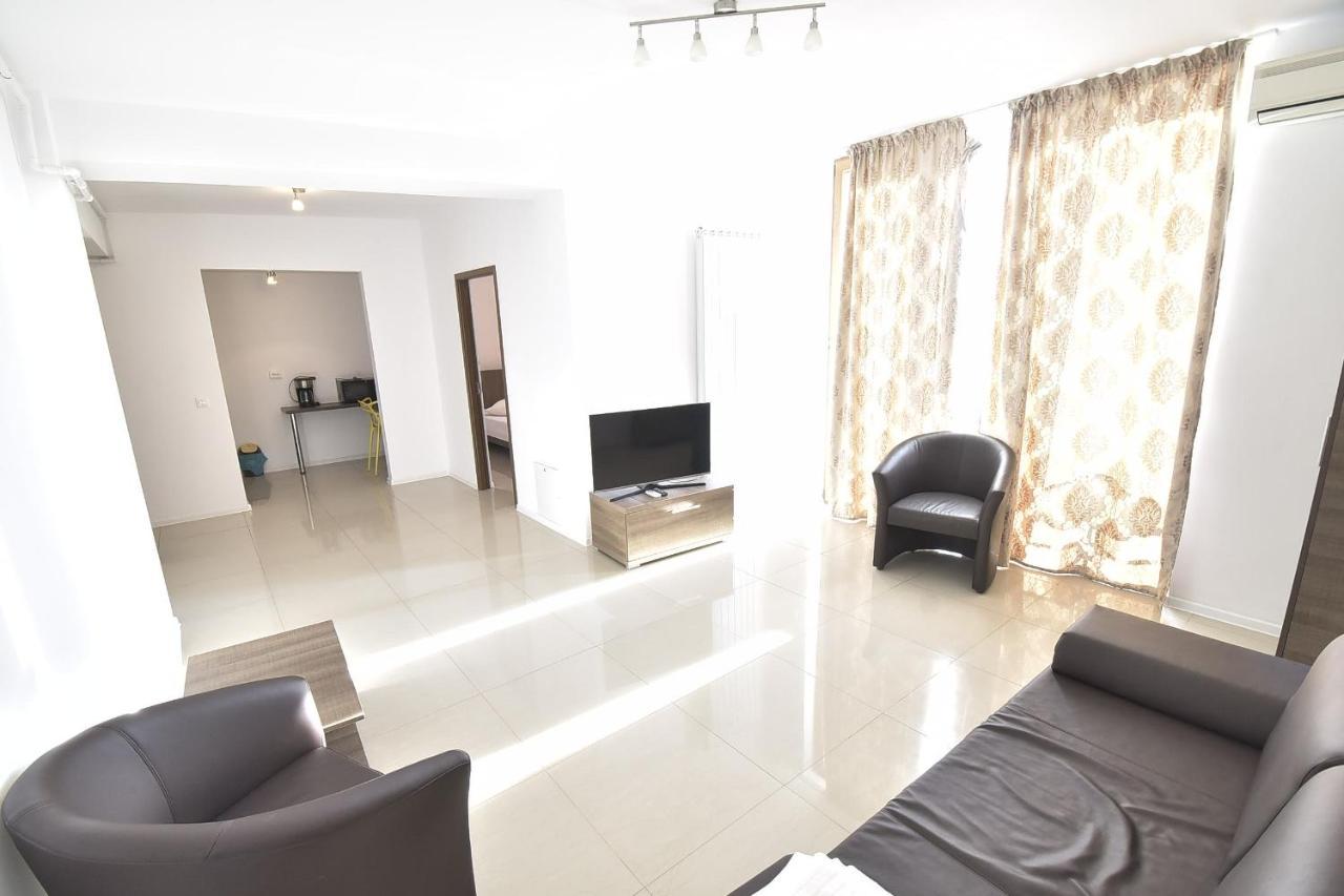 Vilagio Apartments Năvodari Exteriér fotografie